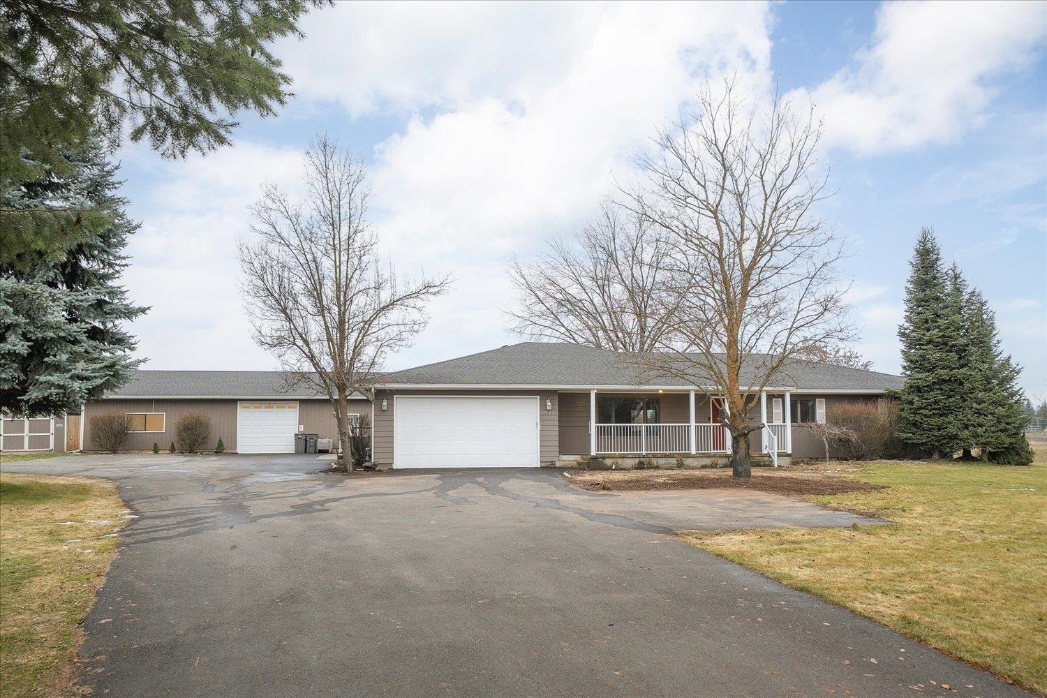 19421 North Yale Road Colbert, WA 99005 - Photo 1 of 39