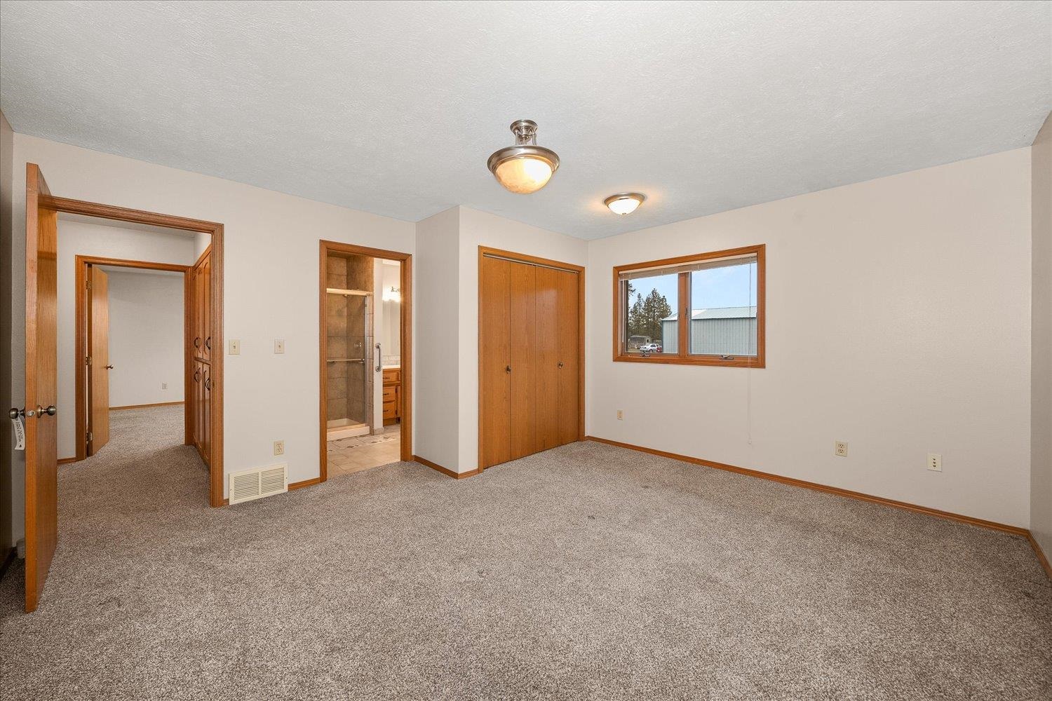 19421 North Yale Road Colbert, WA 99005 - Photo 18 of 39