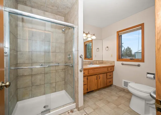 $675,000 | 19421 North Yale Road, Colbert, WA 99005