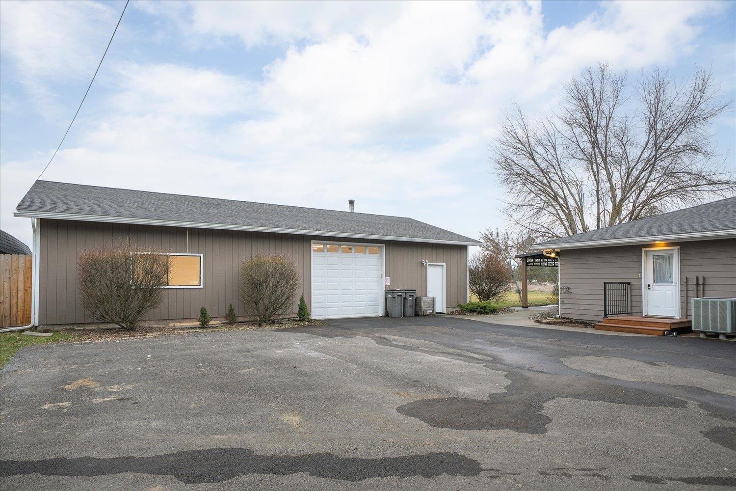 19421 North Yale Road Colbert, WA 99005 - Photo 28 of 39