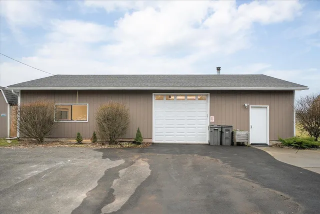 $675,000 | 19421 North Yale Road, Colbert, WA 99005