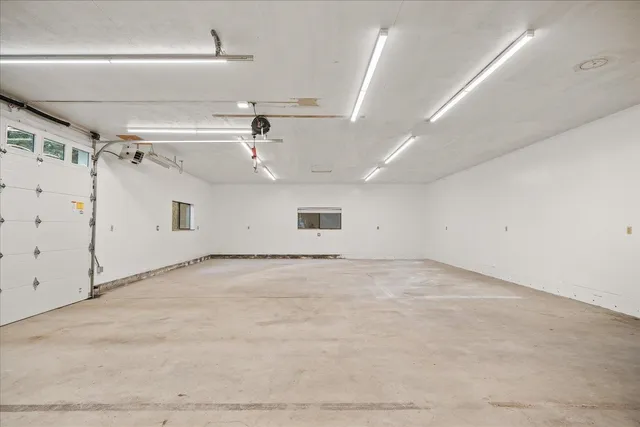 $675,000 | 19421 North Yale Road, Colbert, WA 99005