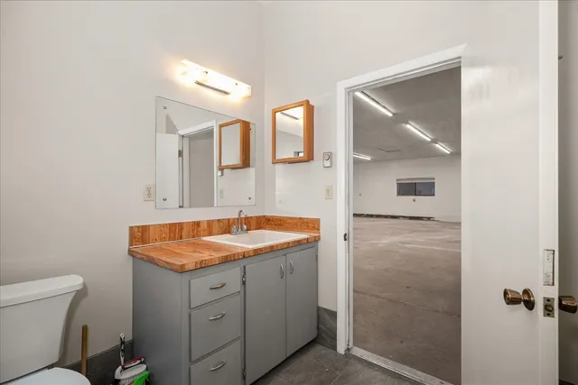 $675,000 | 19421 North Yale Road, Colbert, WA 99005