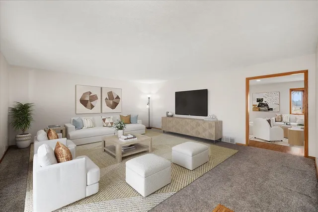 $675,000 | 19421 North Yale Road, Colbert, WA 99005