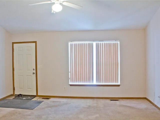 $234,900 | 115 Dogwood Circle, Dowagiac, MI 49047