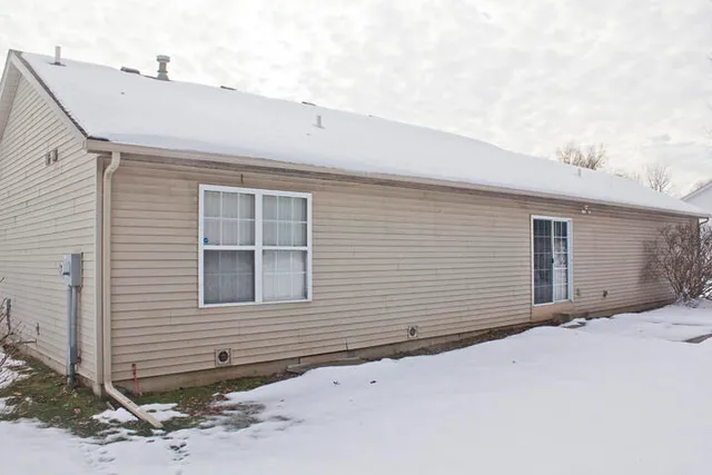 $234,900 | 115 Dogwood Circle, Dowagiac, MI 49047