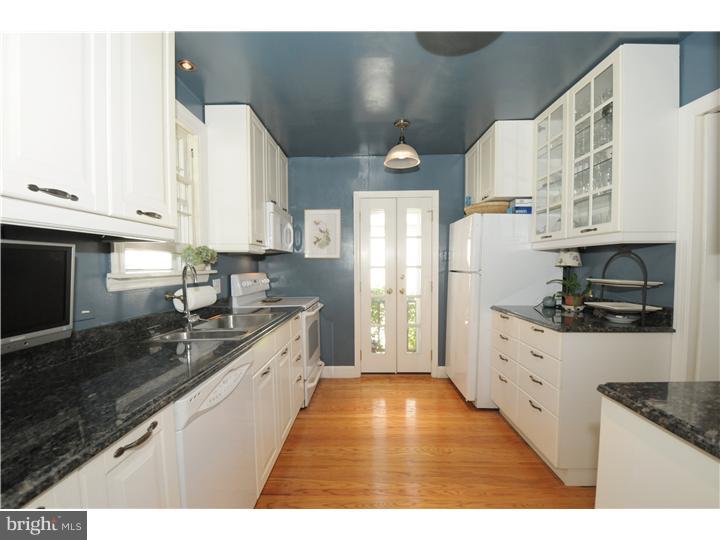 108 Rolling Road Wynnewood, PA 19096 - Photo 11 of 22