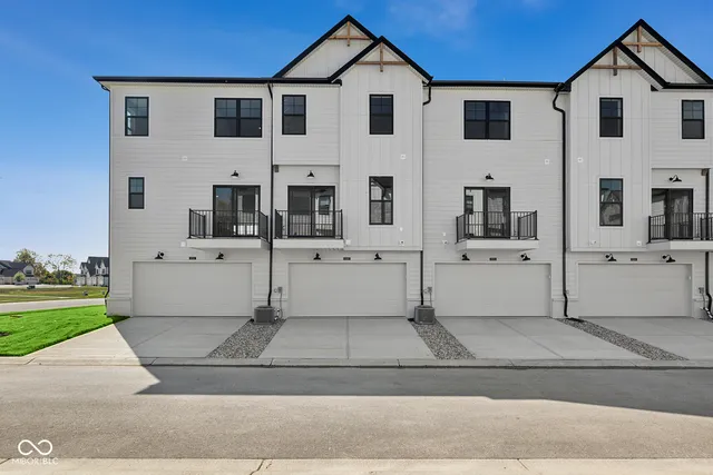 $331,990 | 4380 Douro Trail, Westfield, IN 46062