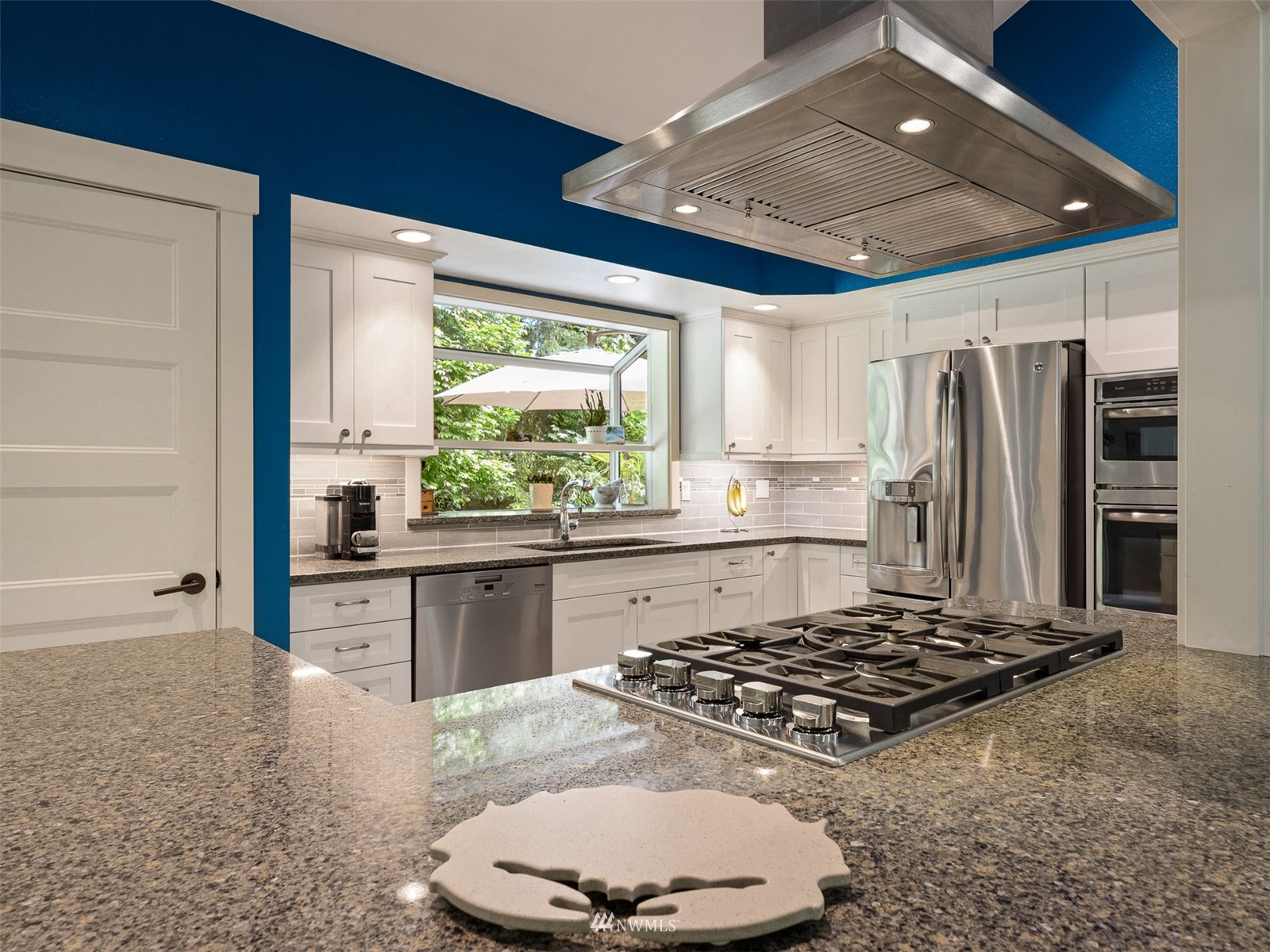 10502 Northeast 151st Street Bothell, WA 98011 - Photo 11 of 38 Gallery Image 11