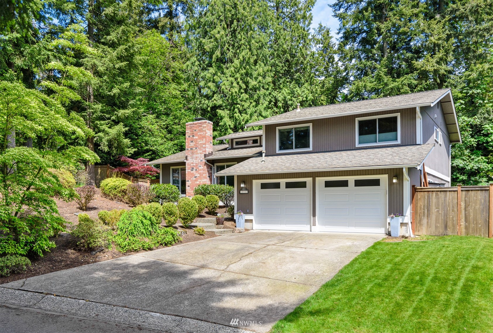 10502 Northeast 151st Street Bothell, WA 98011 - Photo 2 of 38 Gallery Image 2