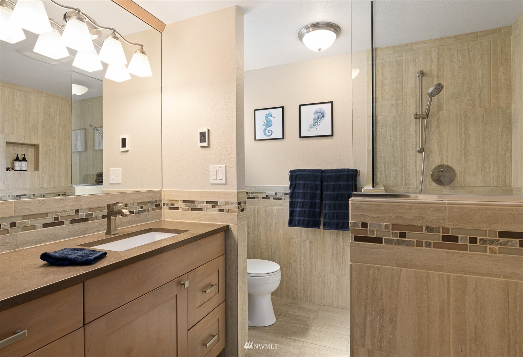 10502 Northeast 151st Street Bothell, WA 98011 - Photo 21 of 38 Gallery Image 21