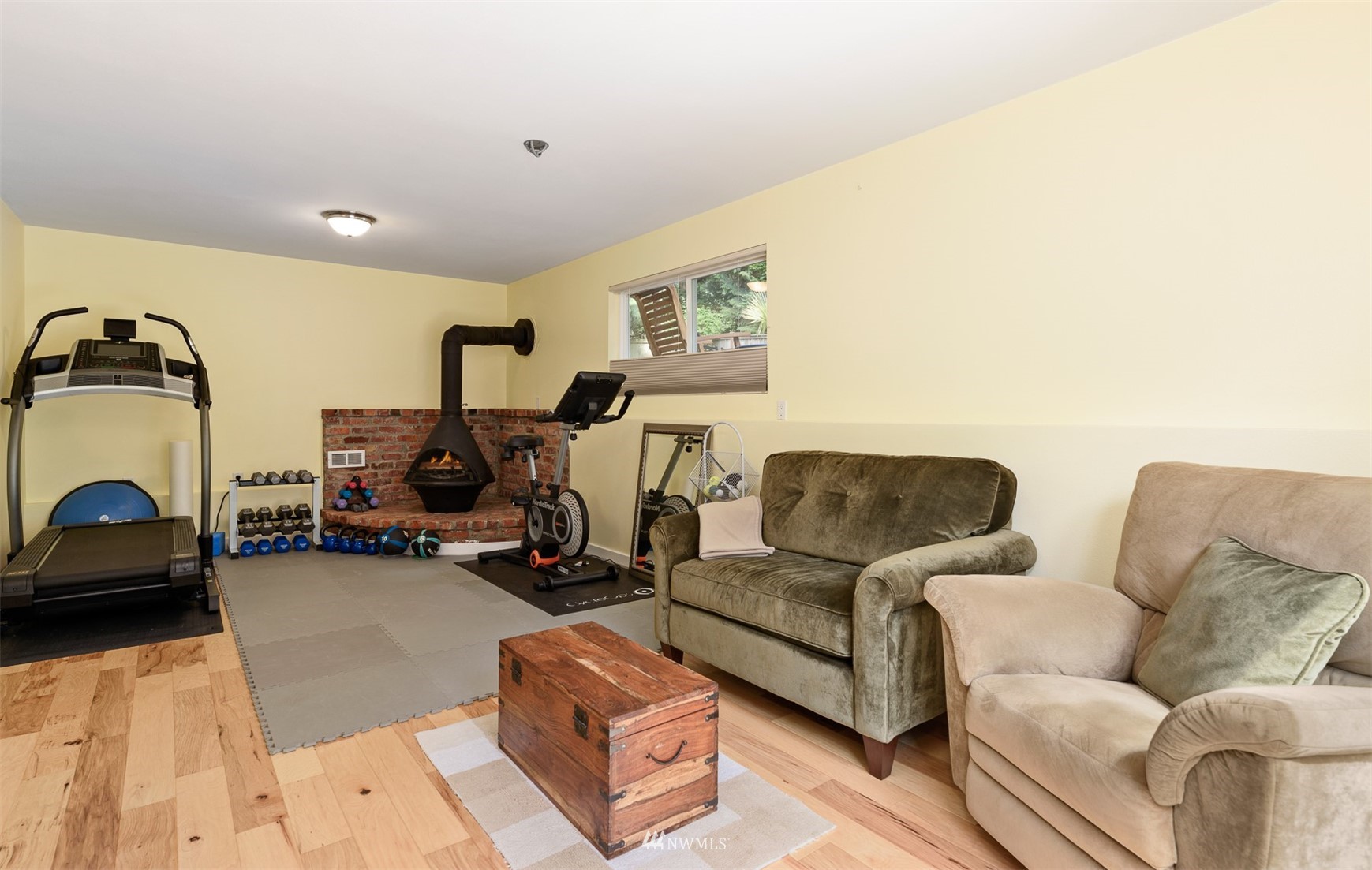 10502 Northeast 151st Street Bothell, WA 98011 - Photo 29 of 38 Gallery Image 29