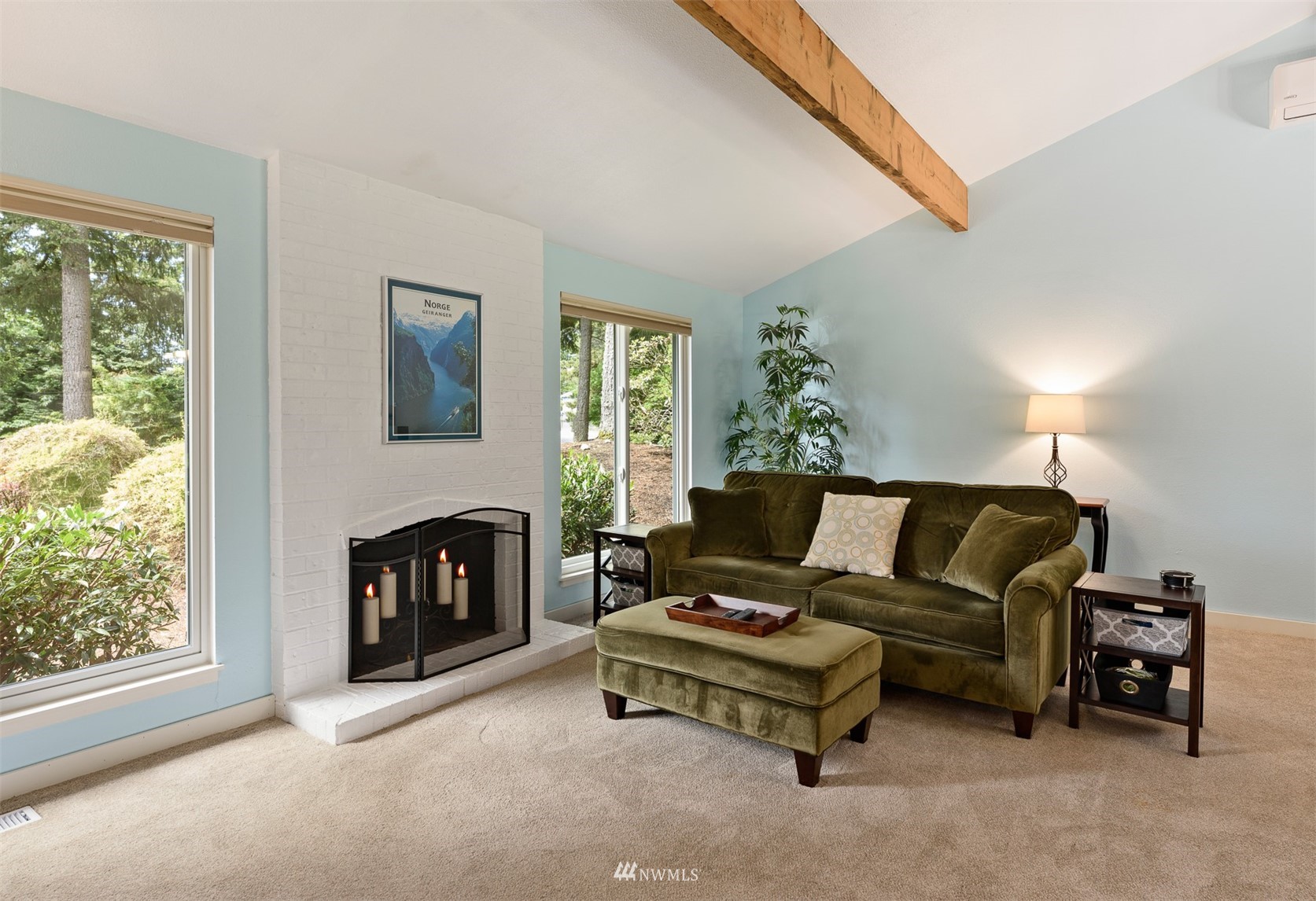 10502 Northeast 151st Street Bothell, WA 98011 - Photo 6 of 38 Gallery Image 6