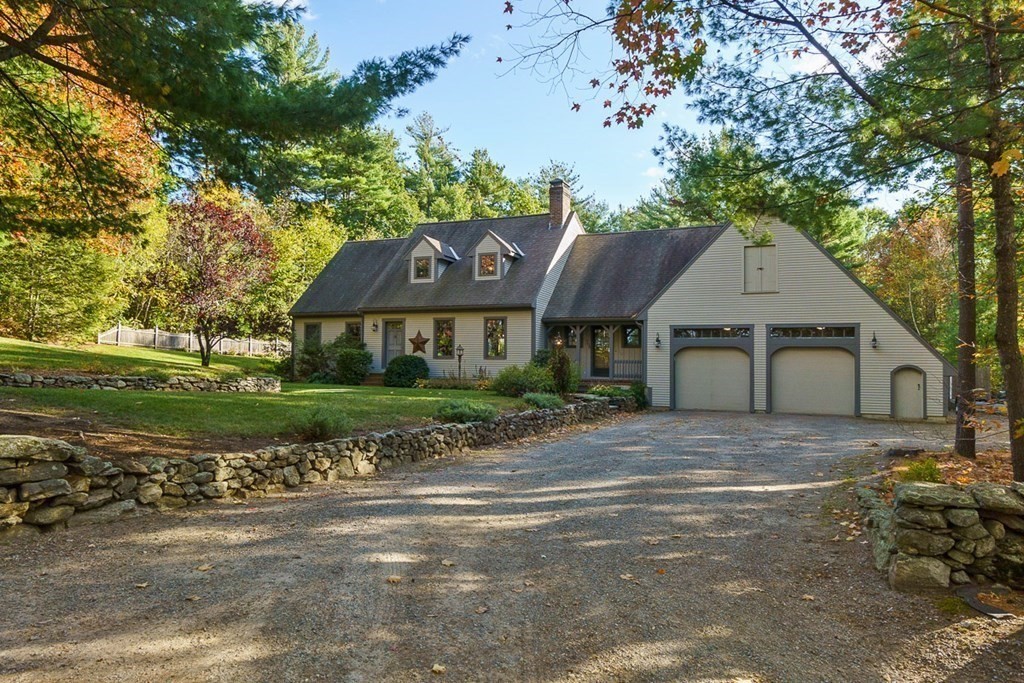 706 Scott Road Fitchburg, MA 01420 - Photo 1 of 37 Gallery Image 1