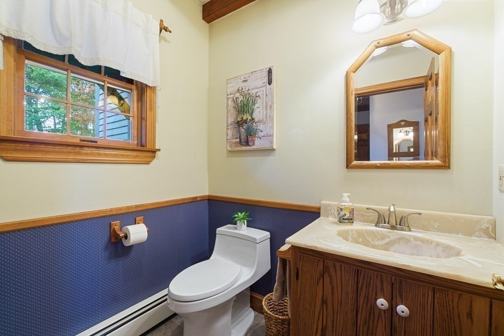 706 Scott Road Fitchburg, MA 01420 - Photo 20 of 37 Gallery Image 20