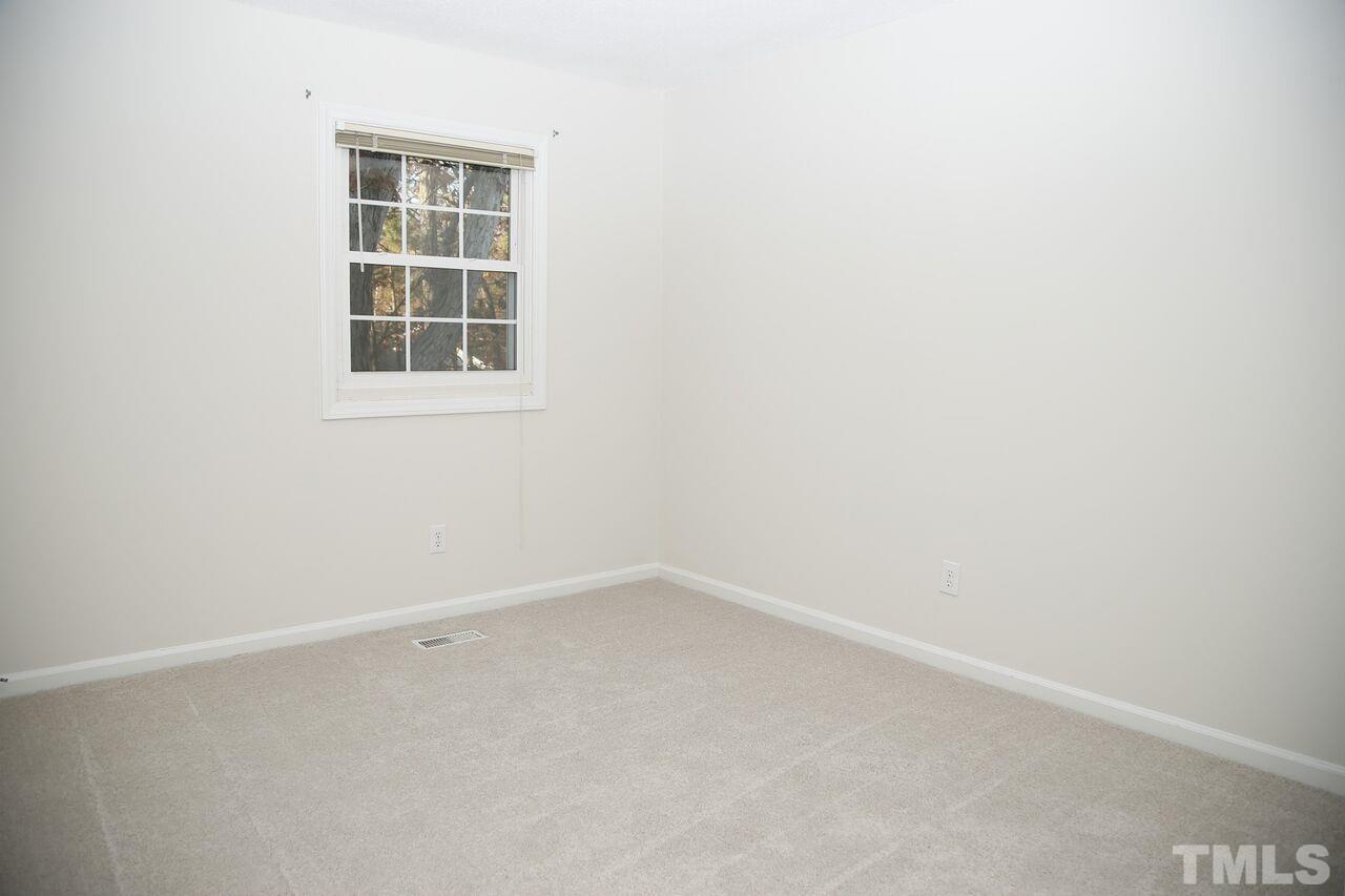 6429 New Market Way Raleigh, NC 27615 - Photo 10 of 14