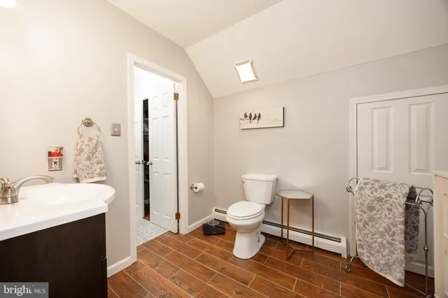 $465,000 | 13 Marshall Circle, Downingtown, PA 19335