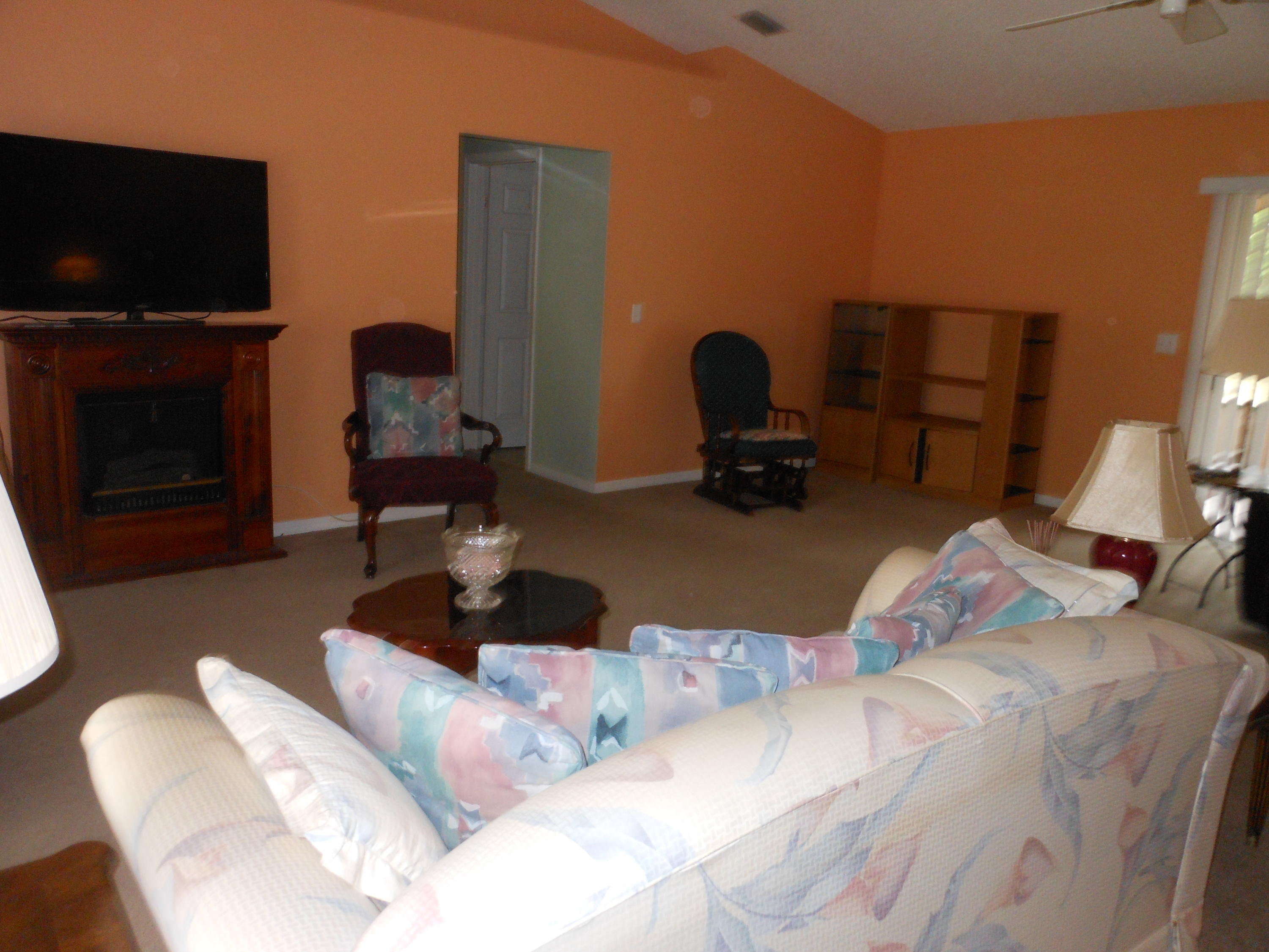 381 Southwest Covington Road Port St. Lucie, FL 34953 - Photo 7 of 21 DSCN0695