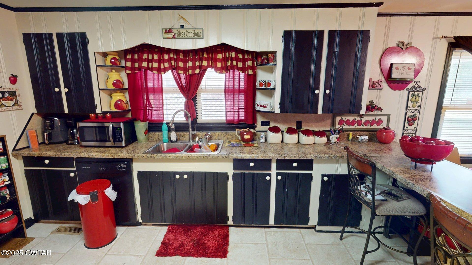 448 North College Street Ridgely, TN 38080 - Photo 4 of 18 448-N-College-08222025_133936