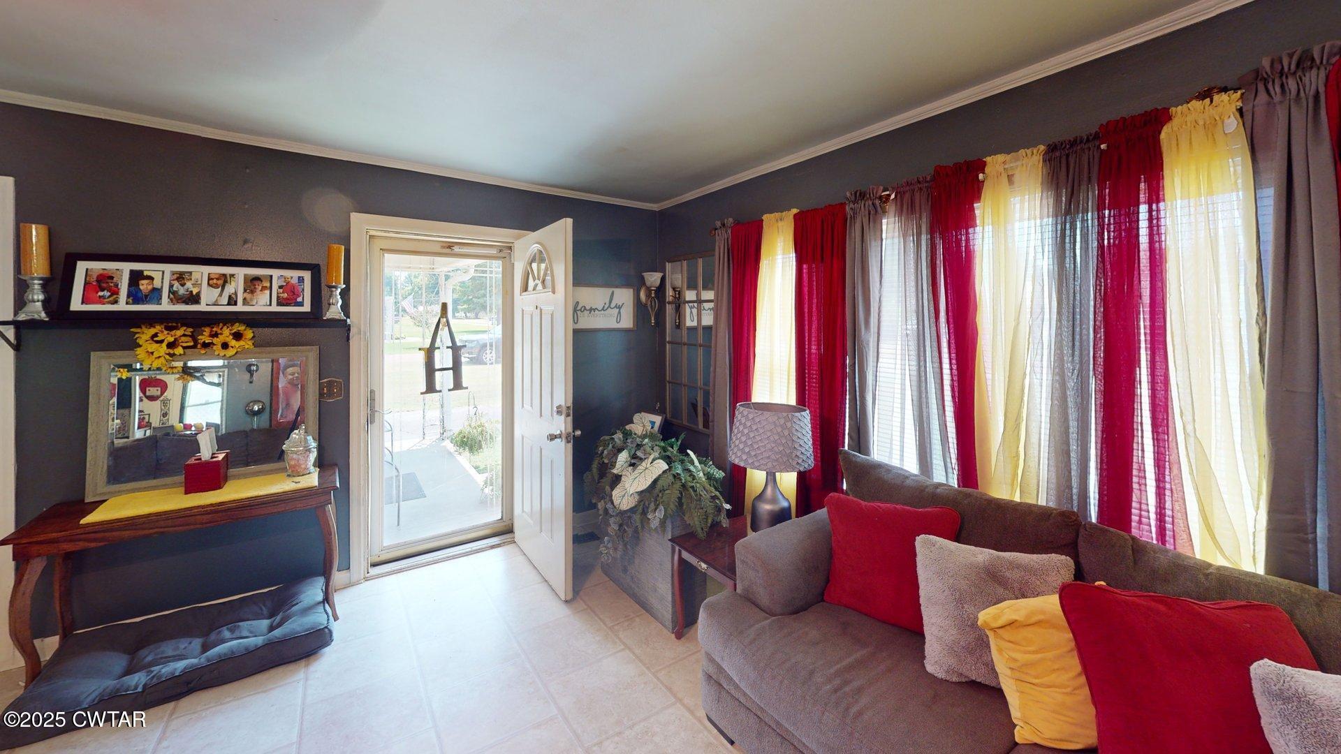 448 North College Street Ridgely, TN 38080 - Photo 7 of 18 448-N-College-Living-Room