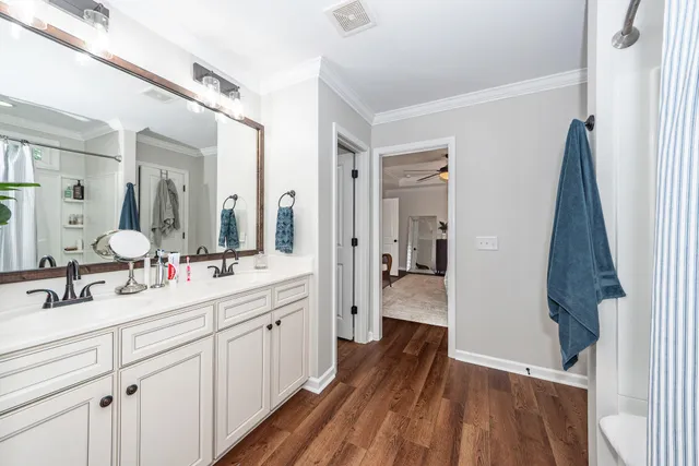 $735,000 | 3912 Hanoverian Drive, Mount Pleasant, SC 29429