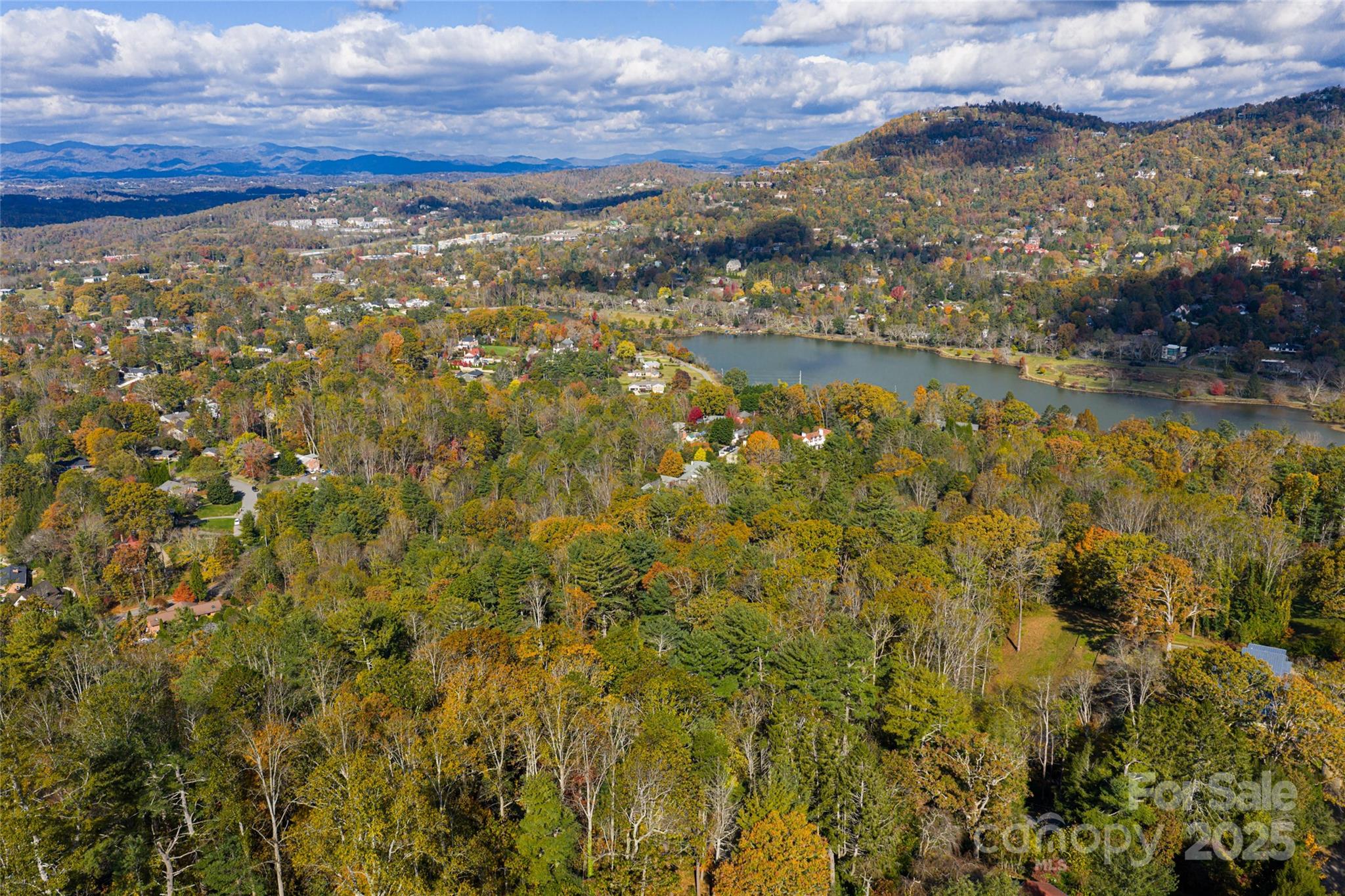 5 Horizon Hill Road Asheville, NC 28804 - Photo 23 of 42 a view of city and mountain