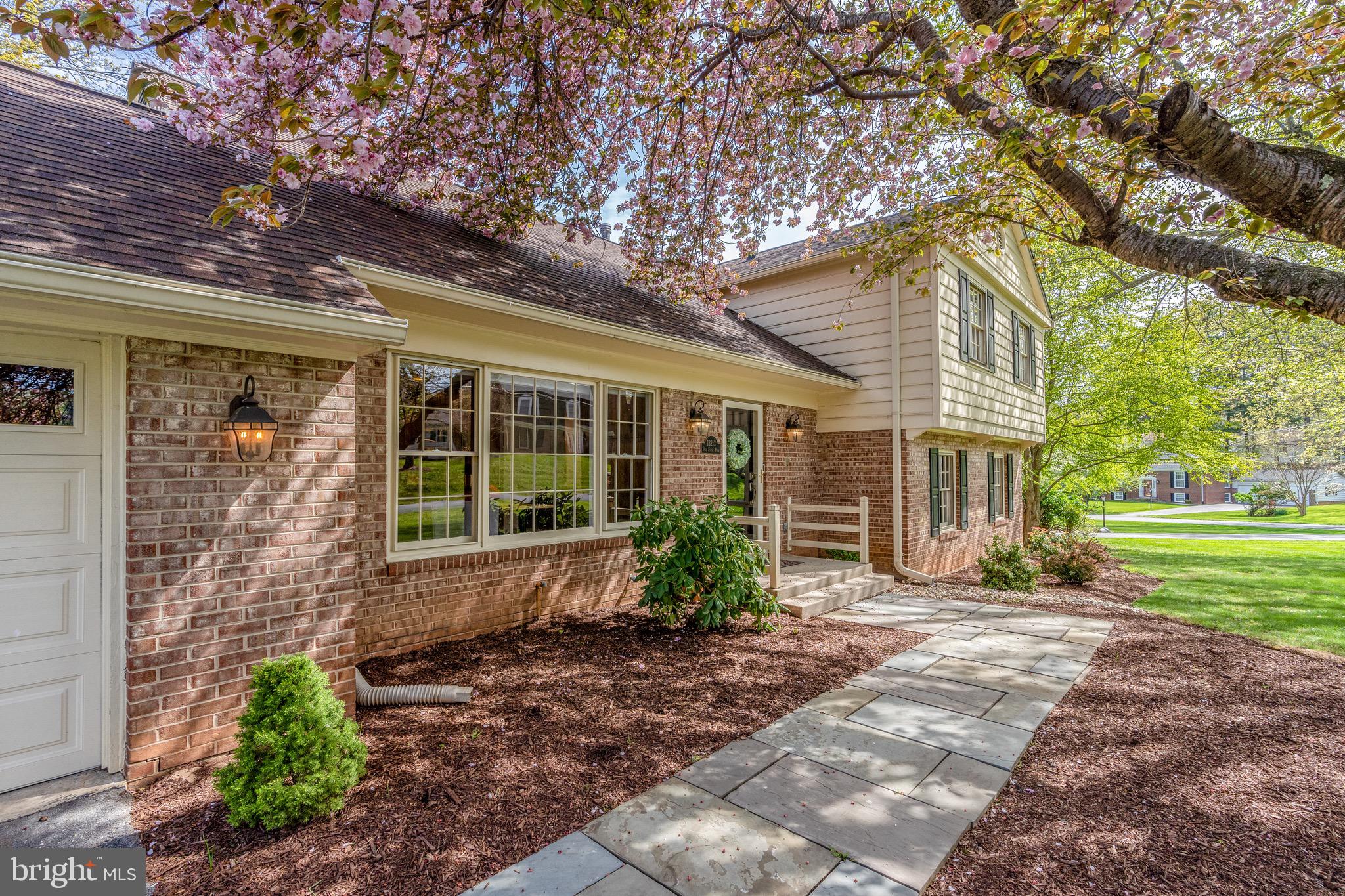 13213 Old Forge Road Silver Spring, MD 20904 - Photo 4 of 50 Gallery Image 4