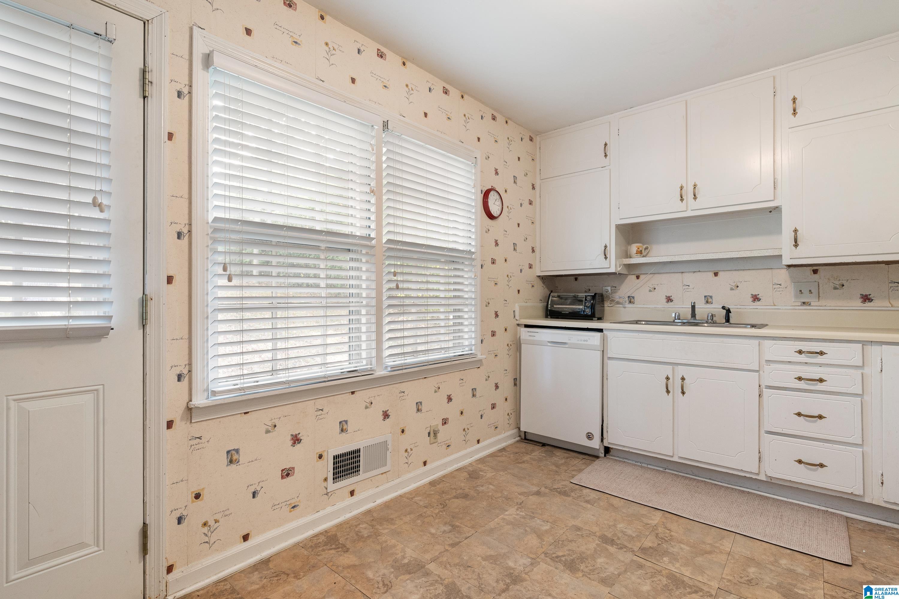 4025 Montclair Road, Unit 4025 Birmingham, AL 35213 - Photo 12 of 21