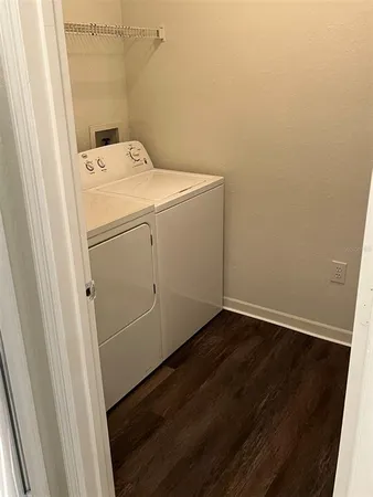 $1,550 | 17114 Carrington Park Drive, Unit 220, Tampa, FL 33647