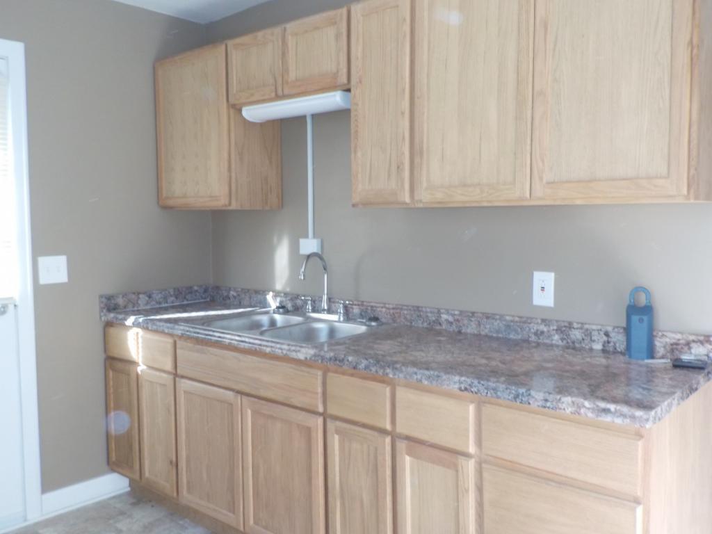 4 Rochelle Road Port Dickinson, NY 13901 - Photo 2 of 11 Gallery Image 2