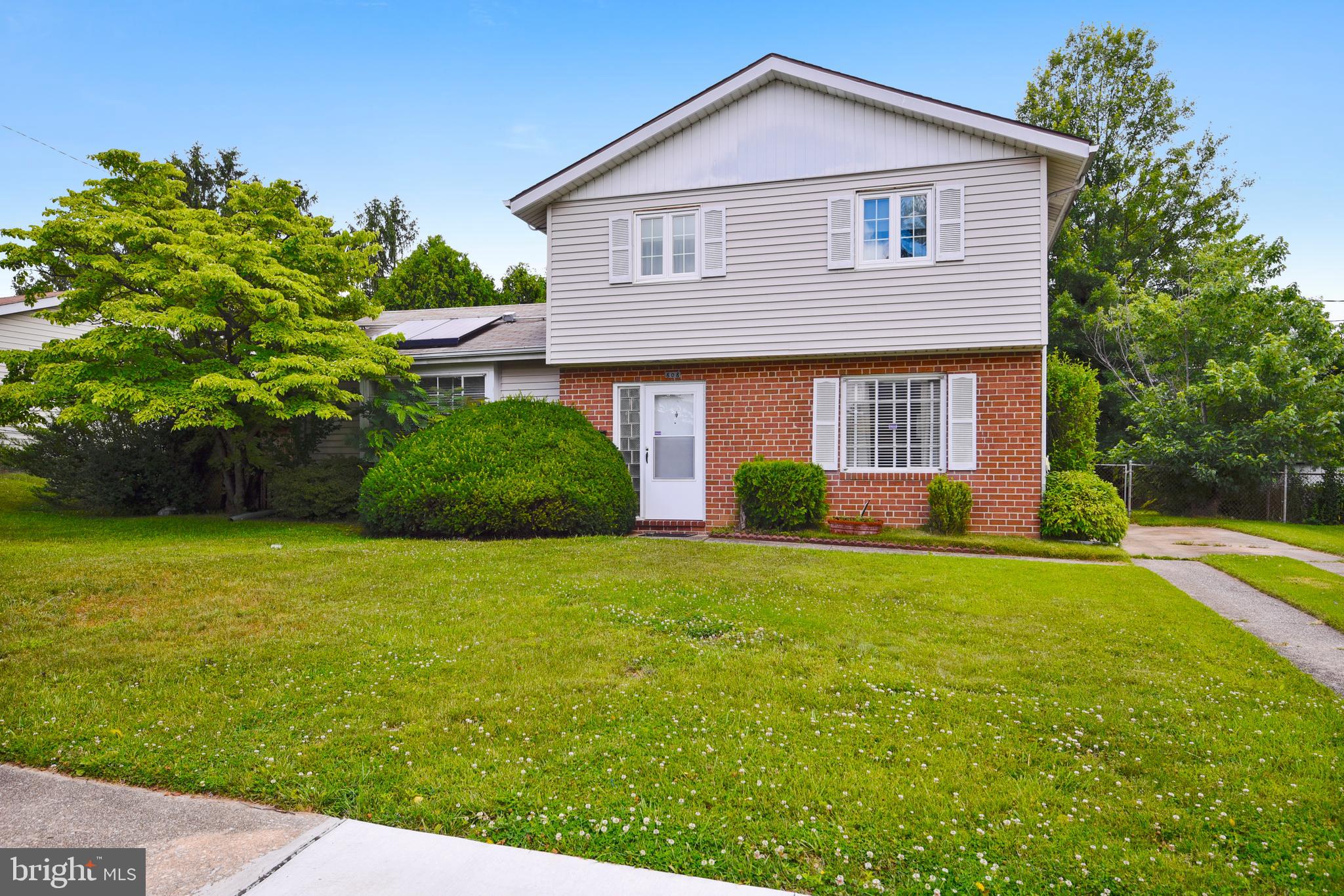 808 Crosby Road Baltimore, MD 21228 - Photo 1 of 19