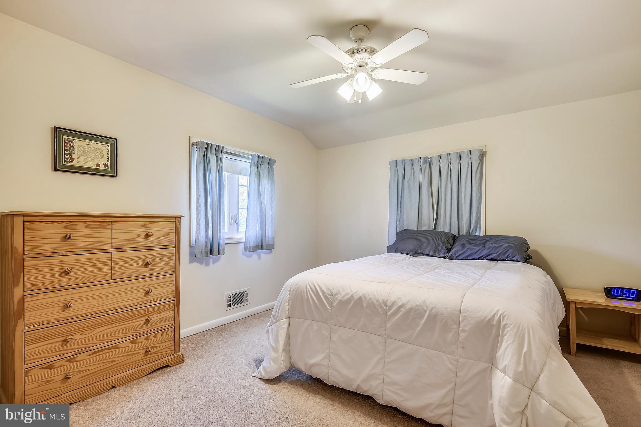 808 Crosby Road Baltimore, MD 21228 - Photo 14 of 19