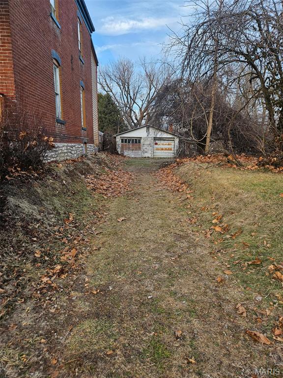 1007 Forest Avenue Belleville, IL 62220 - Photo 9 of 19