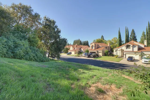 a view of an outdoor space and yard