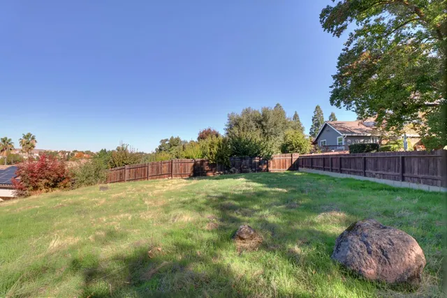 $299,999 | 3645 Amethyst Drive, Rocklin, CA 95677