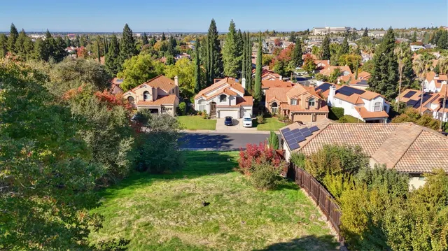 $299,999 | 3645 Amethyst Drive, Rocklin, CA 95677