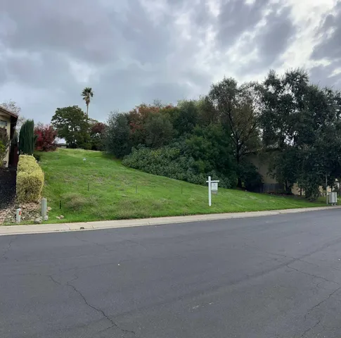 $299,999 | 3645 Amethyst Drive, Rocklin, CA 95677