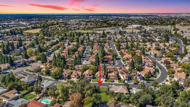 an aerial view of multiple house