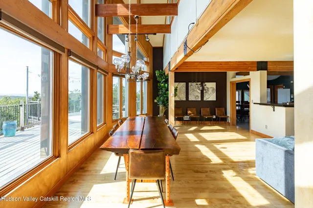 $1,975,000 | 69 Cedar Pond Lane, Chester, NY 10918