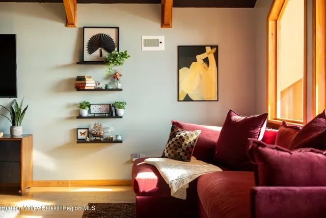 $1,975,000 | 69 Cedar Pond Lane, Chester, NY 10918