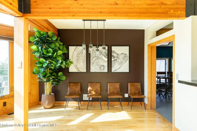 $1,975,000 | 69 Cedar Pond Lane, Chester, NY 10918