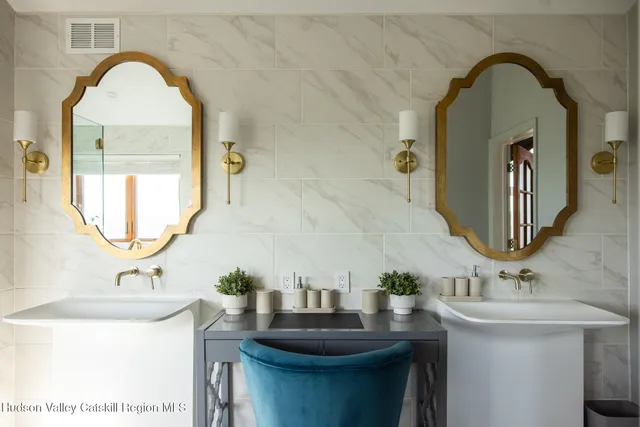 $1,975,000 | 69 Cedar Pond Lane, Chester, NY 10918