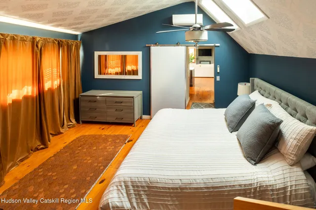 $1,975,000 | 69 Cedar Pond Lane, Chester, NY 10918