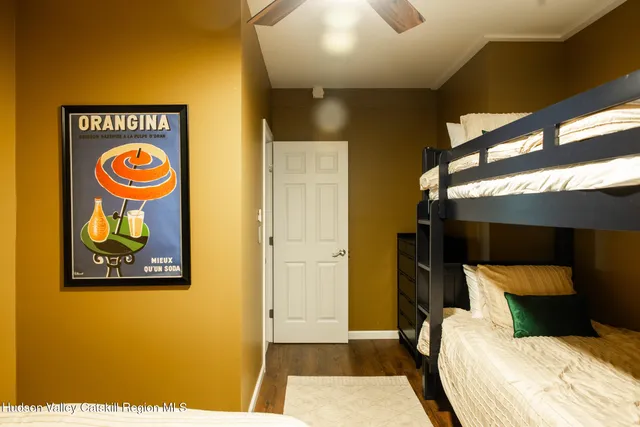 $1,975,000 | 69 Cedar Pond Lane, Chester, NY 10918