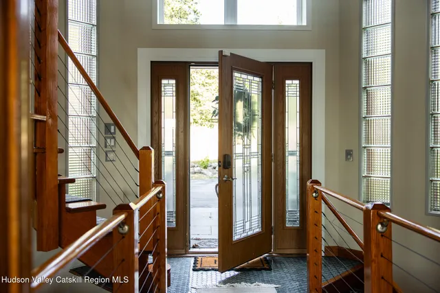 $1,975,000 | 69 Cedar Pond Lane, Chester, NY 10918