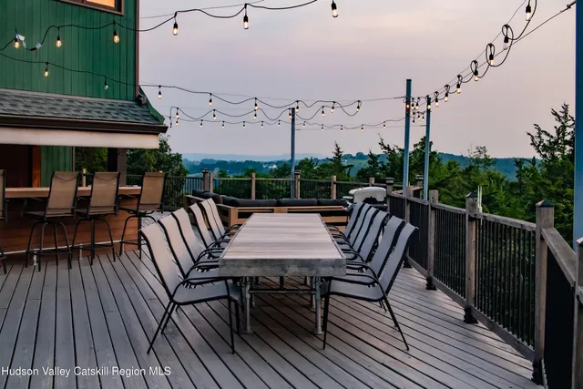 $1,975,000 | 69 Cedar Pond Lane, Chester, NY 10918