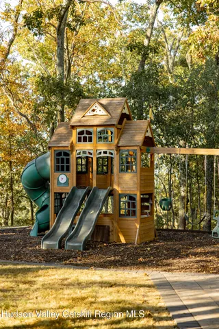 $1,975,000 | 69 Cedar Pond Lane, Chester, NY 10918