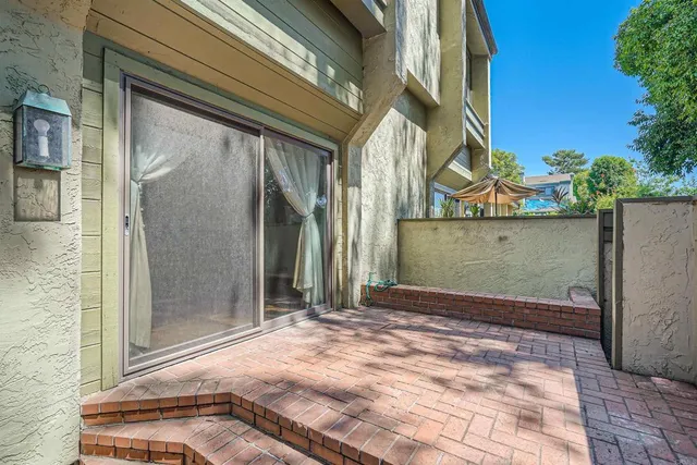 $4,700 | 3253 Caminito Eastbluff, Unit 28, La Jolla, CA 92037