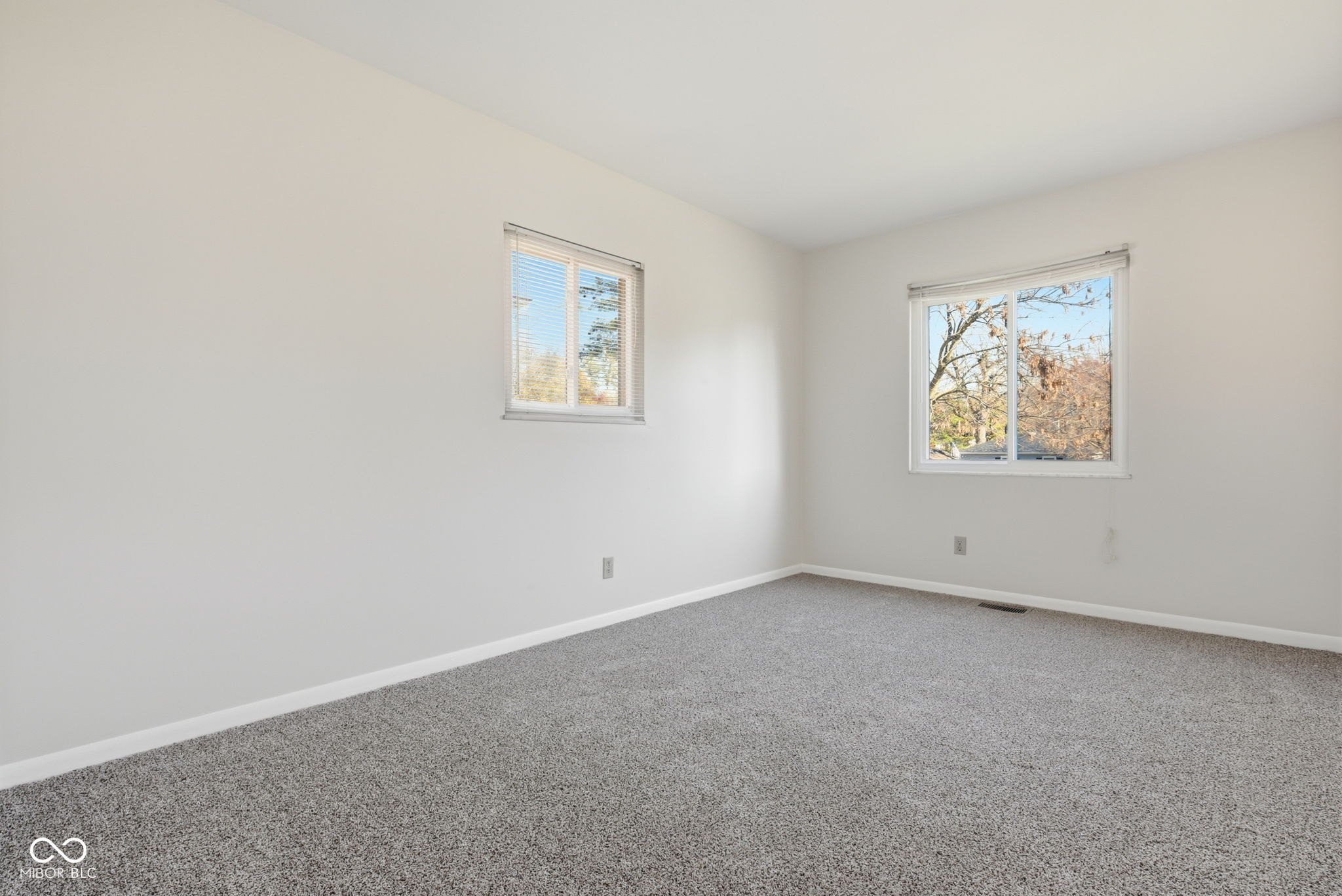 66 North Devon Avenue Indianapolis, IN 46219 - Photo 15 of 18