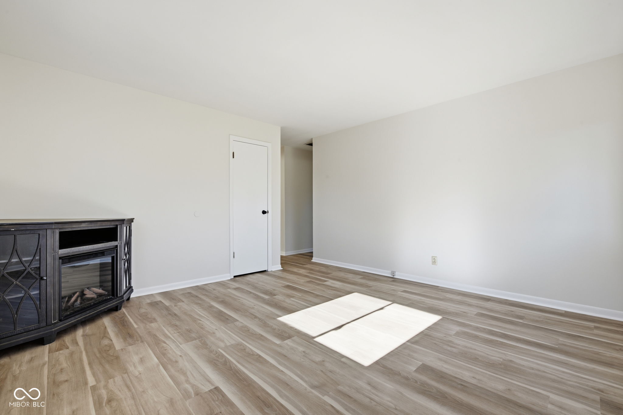 66 North Devon Avenue Indianapolis, IN 46219 - Photo 7 of 18